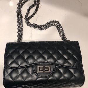 Look alike purse -New